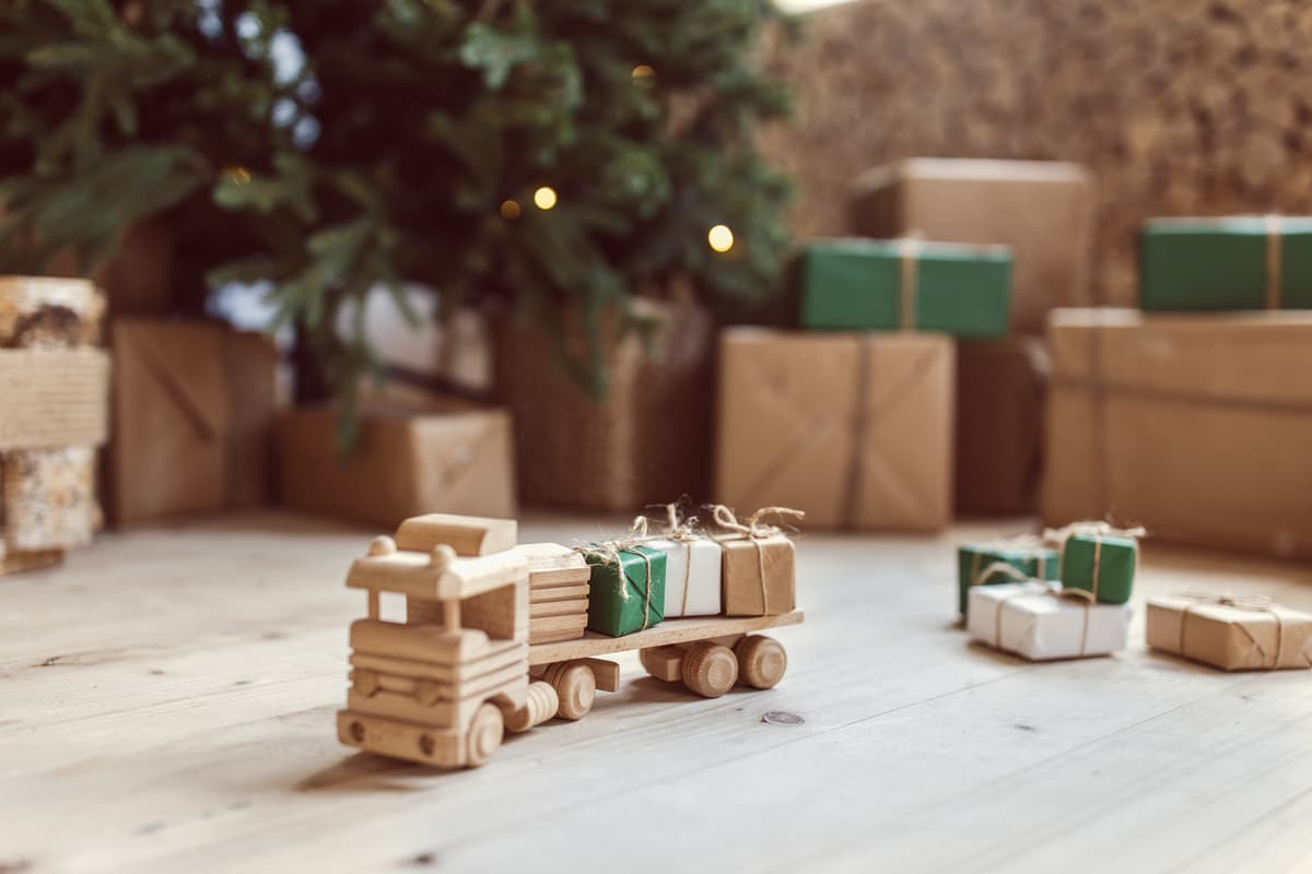 Engineered Wood vs Laminate | Furlong Flooring