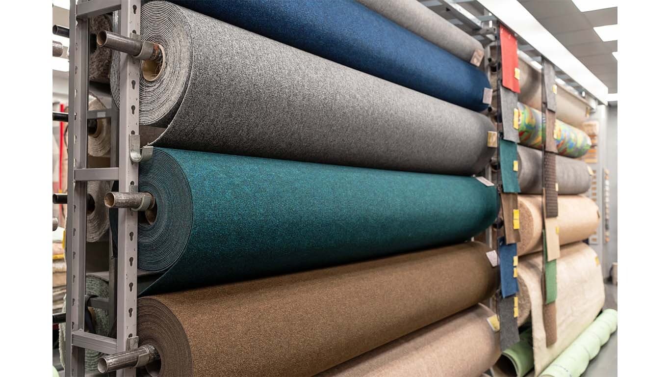 Benefits of choosing a carpet to complete your room Furlong Flooring