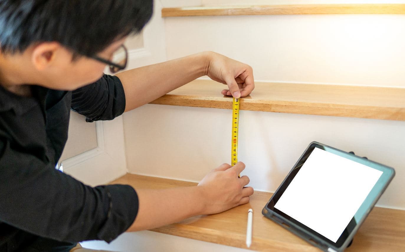 How to measure stairs and landing for carpet Furlong Flooring